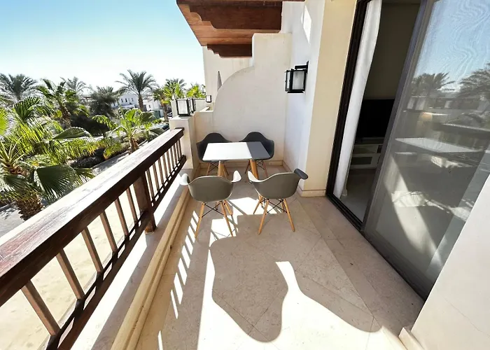 Appartement Luxury Ancient Stands One Bedroom *